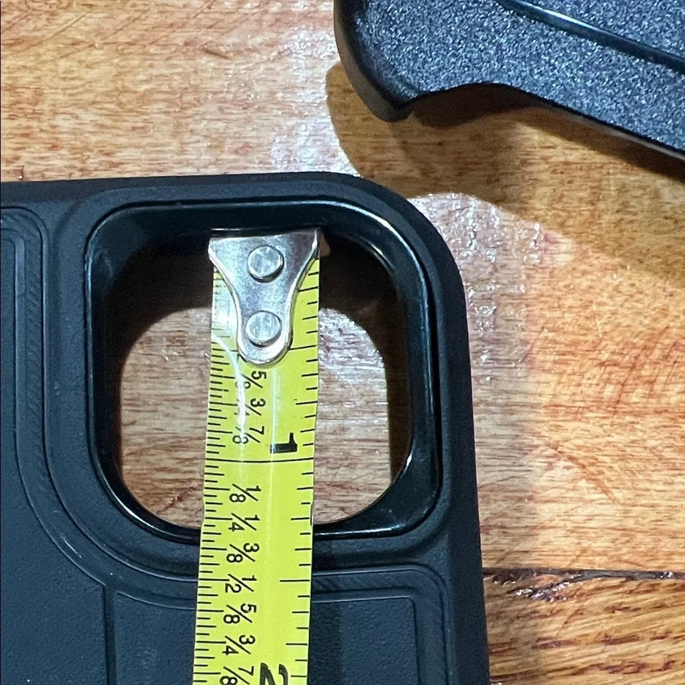 iPhone 11 OtterBox Rugged Black Case with Clip